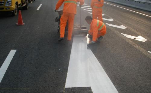 巴音郭楞丙烯酸标线涂料